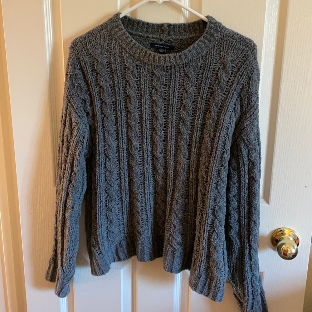 American Eagle knitted sweater